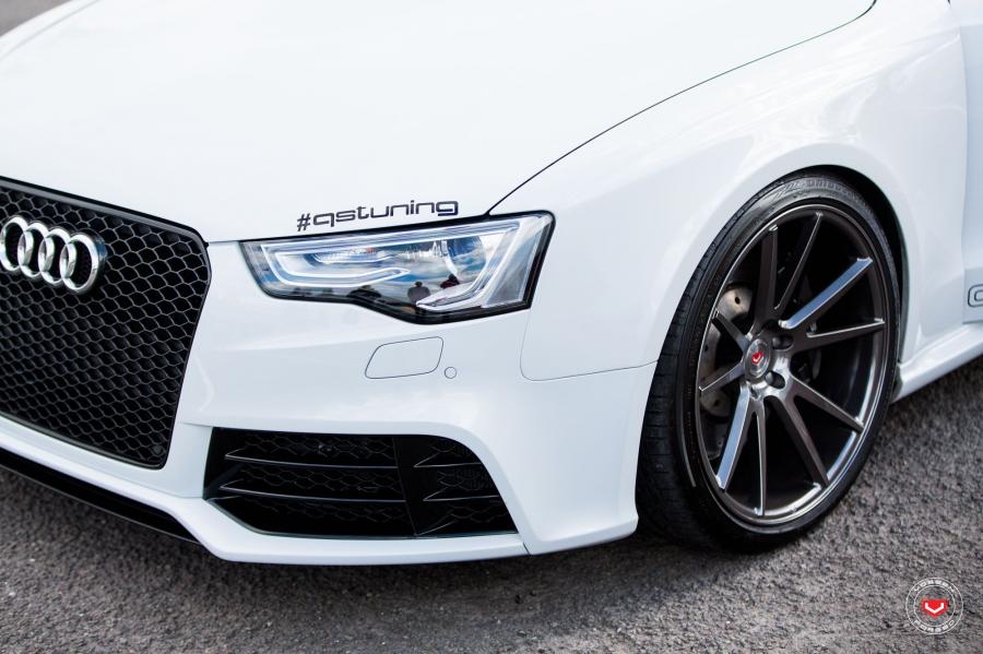 Детали экстерьера Audi RS5 Coupe on Vossen Wheels (VPS-301) 2017 года  (фото 34 из 48)